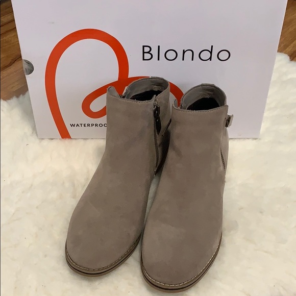 Blondo Linda Tan Ankle Booties - Picture 3 of 11